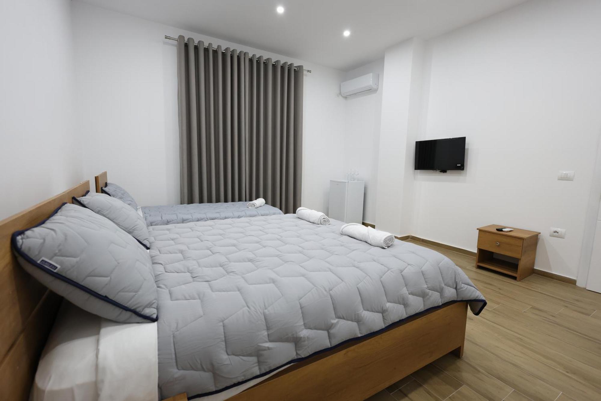 Guesthouse Aurel Berat Exterior foto